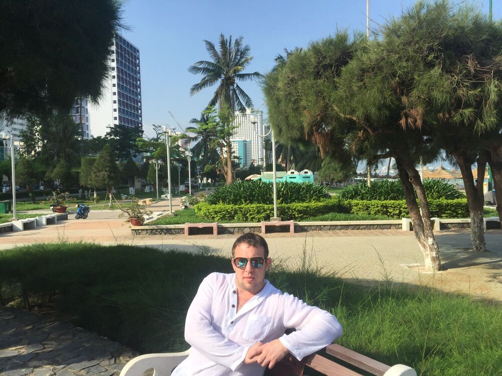  54136600  Alex, 38 ,    