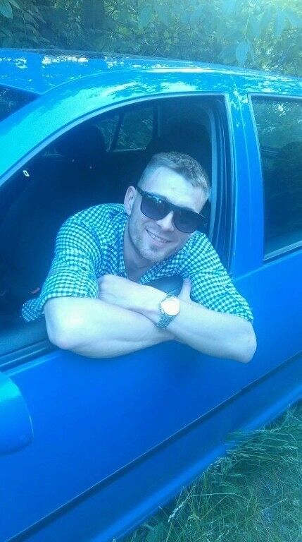  ,   Mike, 35 ,   ,   , c 