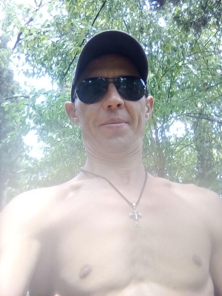  28098920  , 45 ,    
