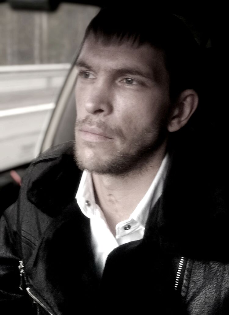  53517520  Andrey, 33 ,    