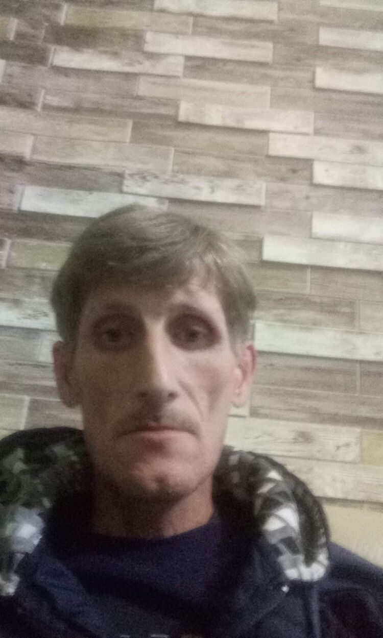  52698280  Mark, 51 ,    