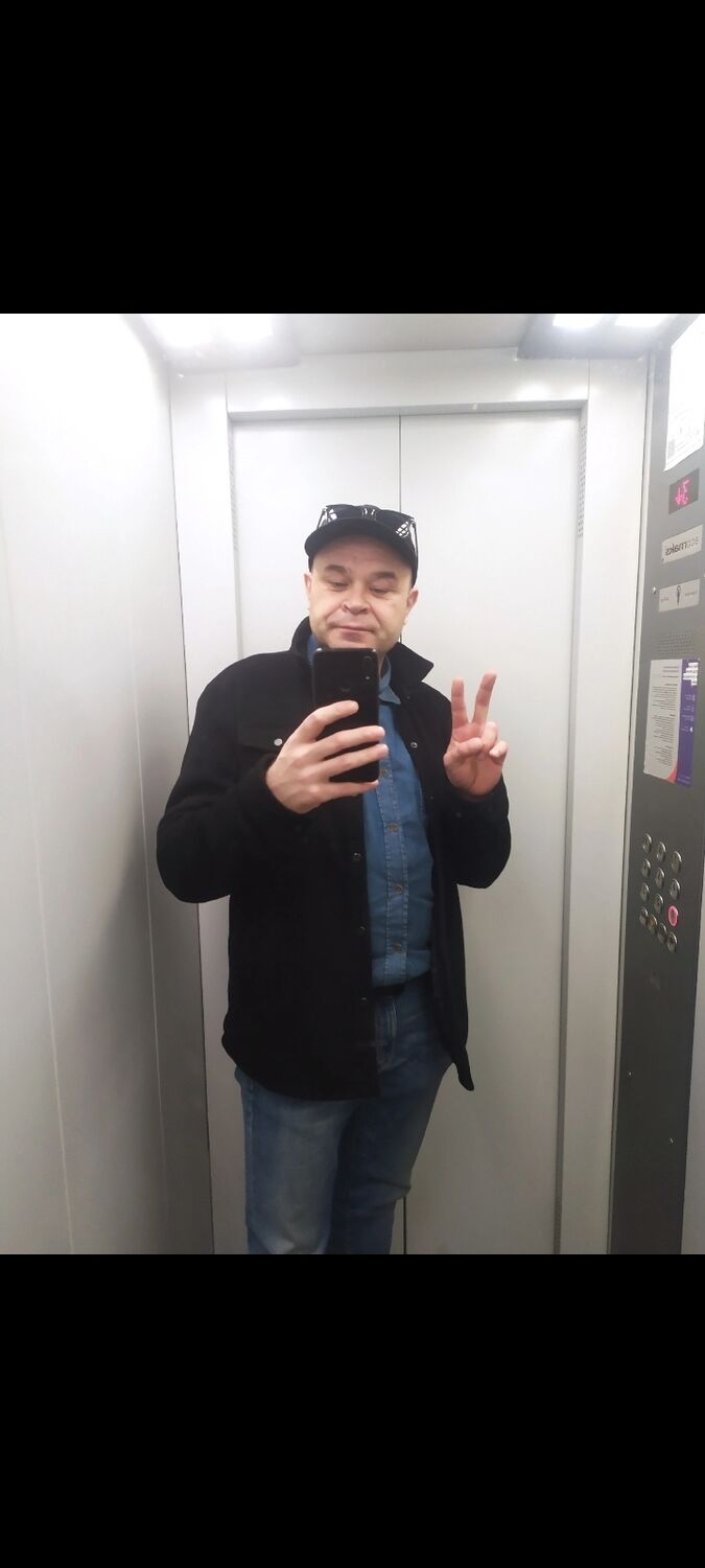  46709360  , 44 ,    