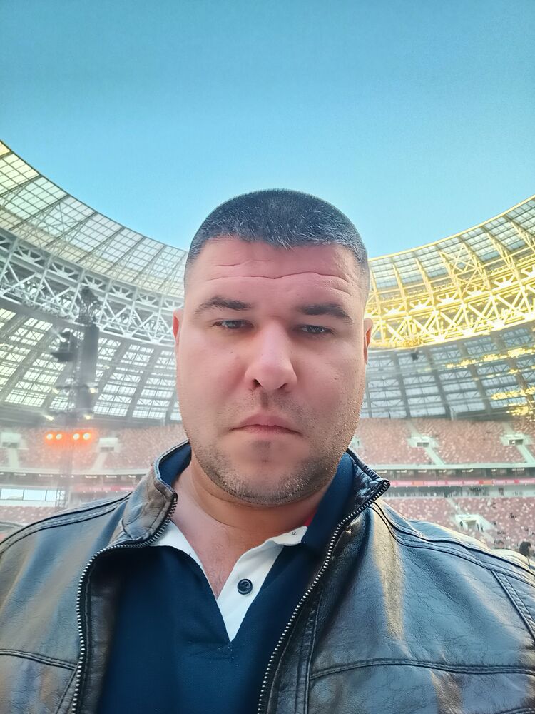  ,   Alexey, 41 ,   c , 