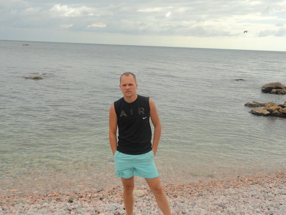  ,   RYSLAN, 35 ,     , c 