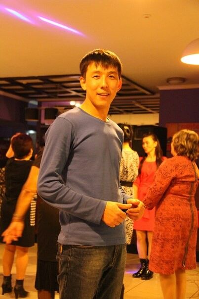  6921320  Meirbek, 33 ,    