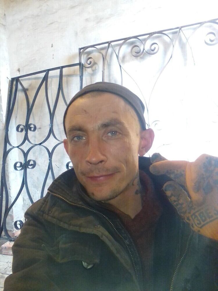  ,   Maxs, 37 ,   ,   , c 