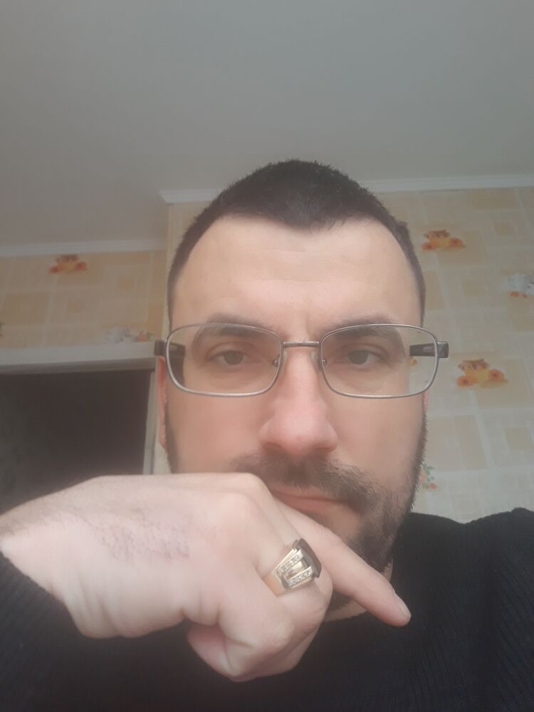  31868320  Vasea, 40 ,    