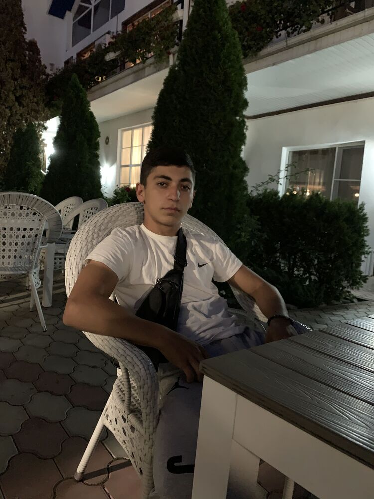  --,   ˸, 21 ,   ,   