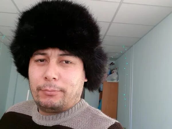  32360040  Shukurullo, 39 ,    