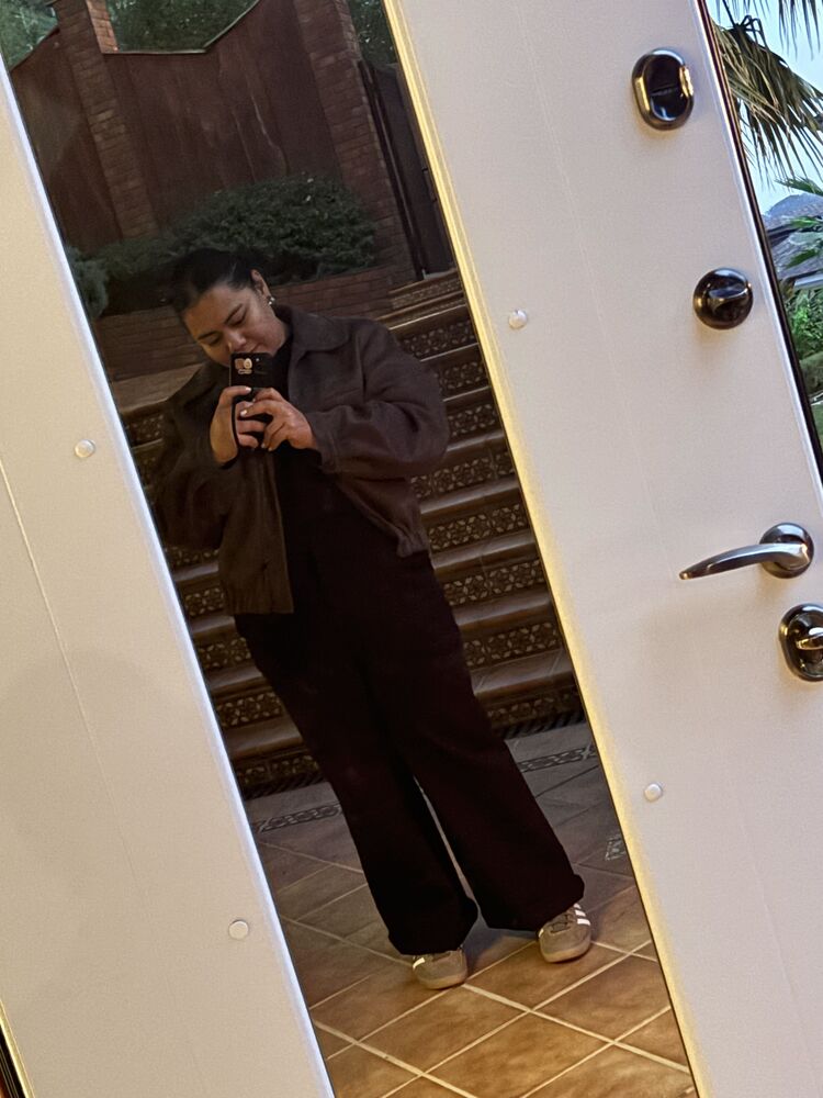  54514930  Teej, 39 ,    