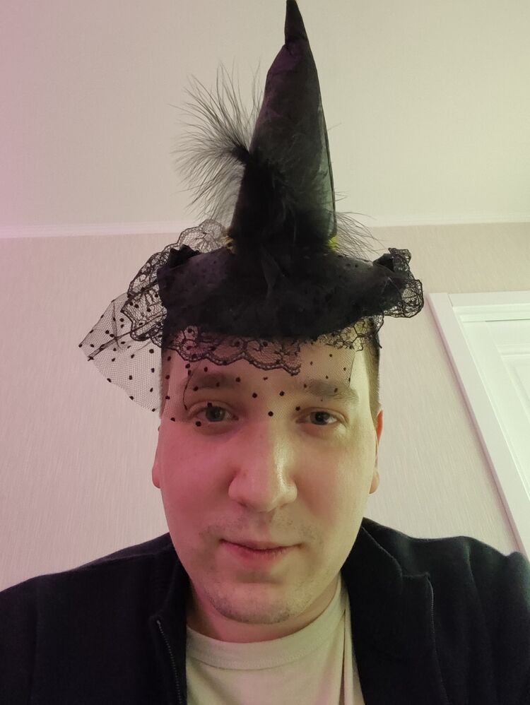  48488430  Peter, 28 ,    