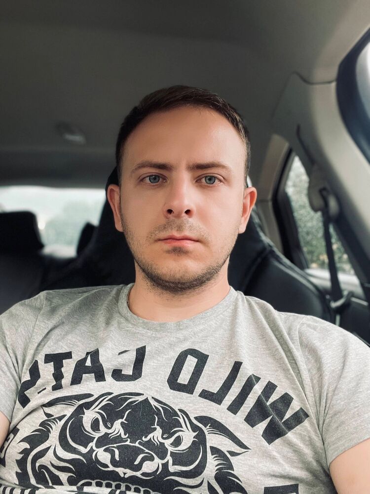  ,   Roman, 32 ,   ,   