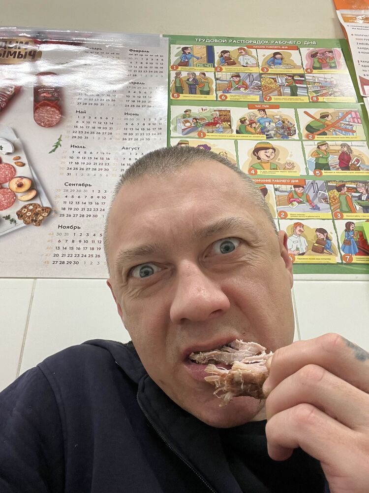  49438370  , 45 ,    