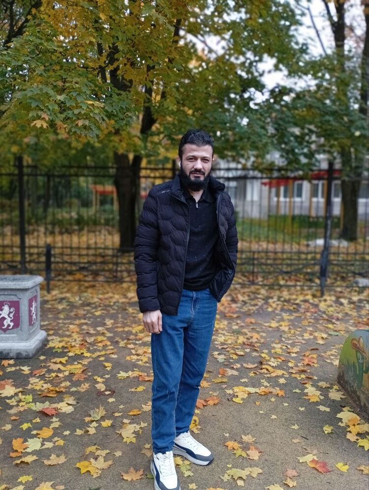  47062230  RASUL, 34 ,    -