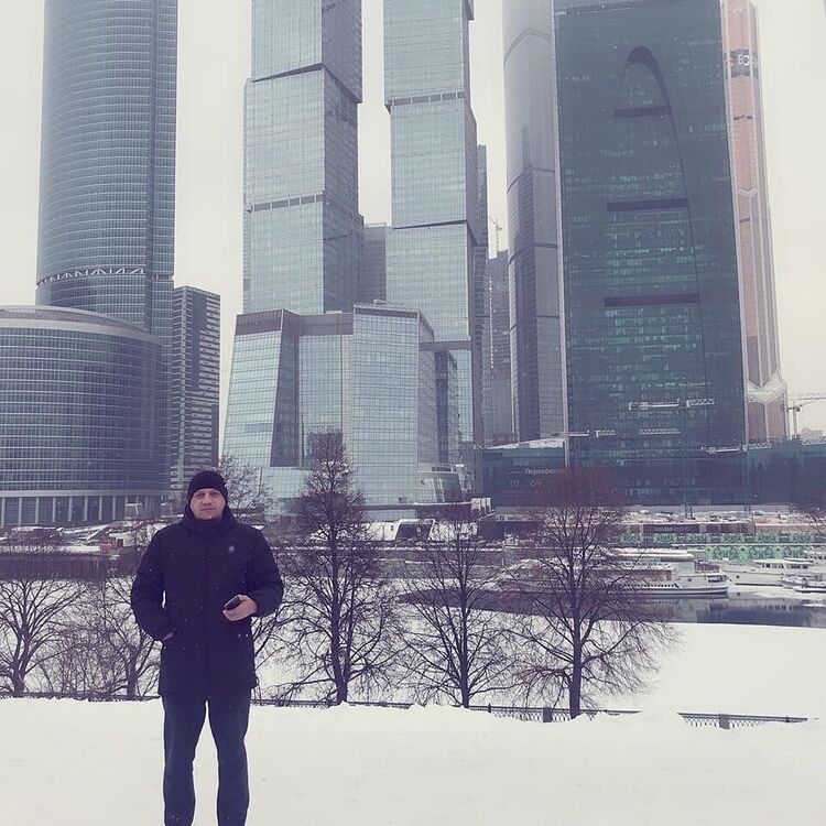  54236900  Andrey, 45 ,    