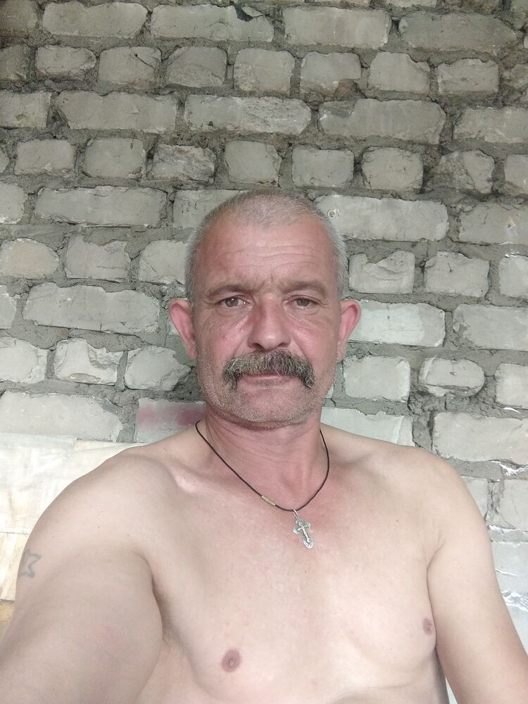  44856640  Sergei, 50 ,     