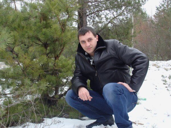  ,   Dmitri, 46 ,   ,   