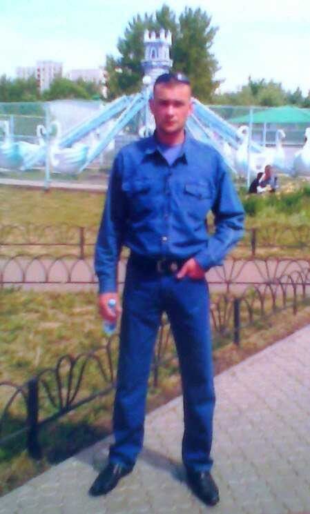  9073280  Serz, 50 ,     