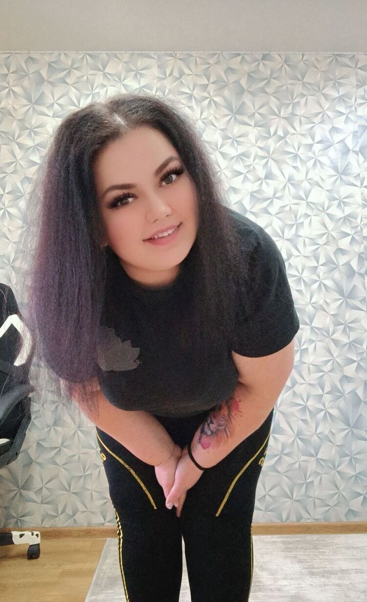  48417640  Yulia, 27 ,    
