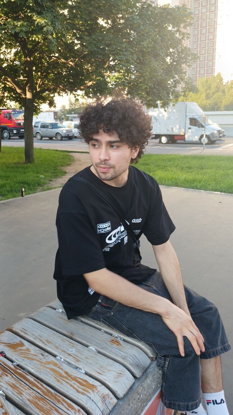  52779720  , 25 ,    