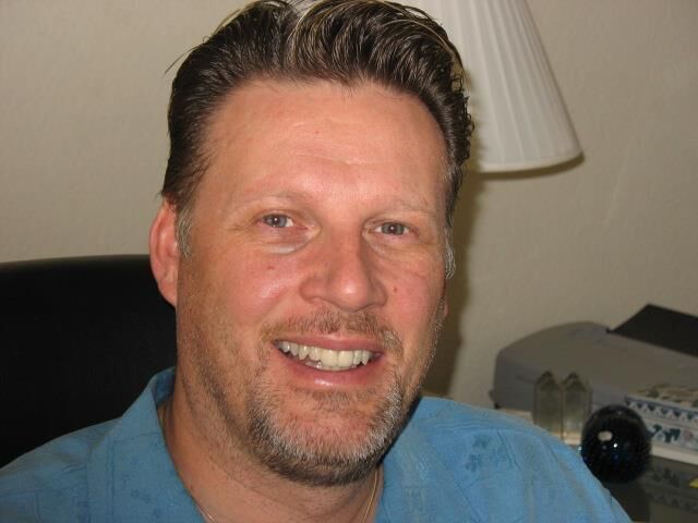 25119650  Chris Logan, 61 ,    