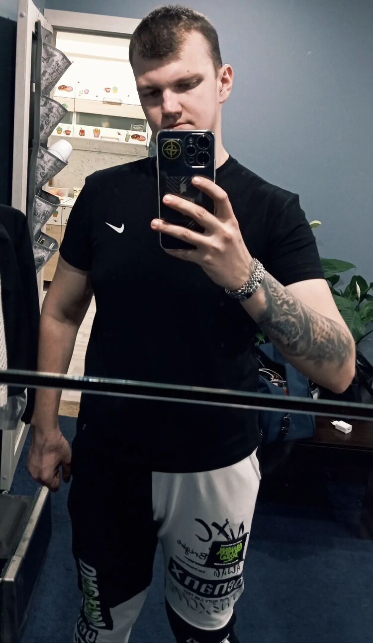 ���� 43429410 ����� Nikita, 23 ����, ���� ���������� � �����-����������