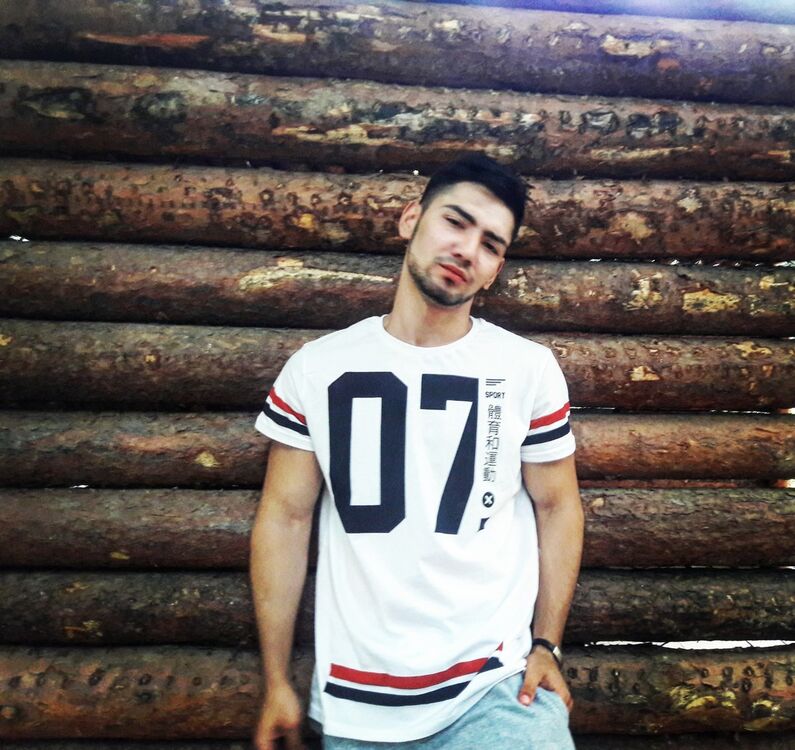  14927160  Ravshan, 30 ,    