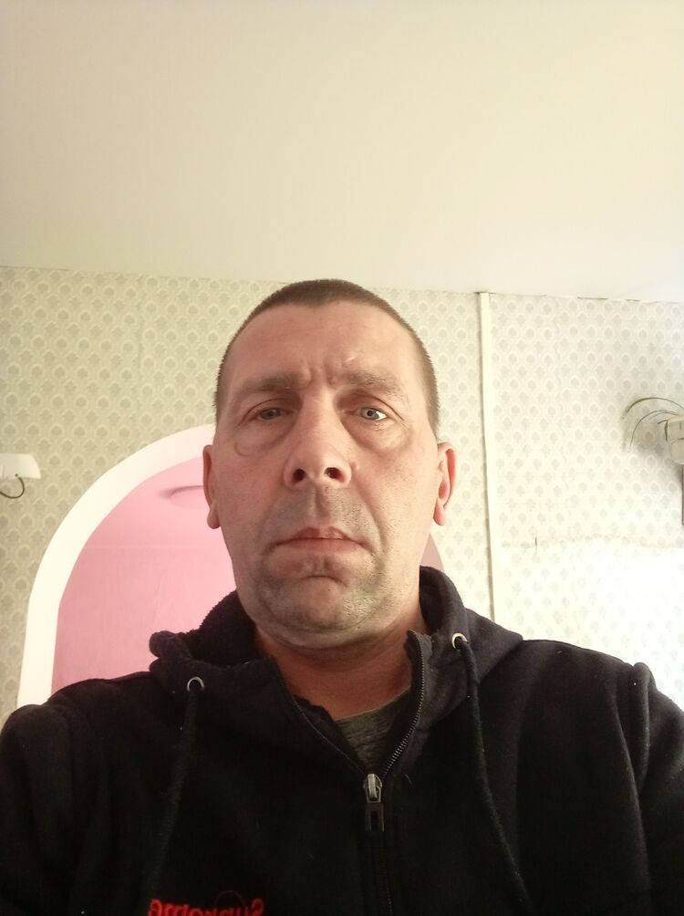  44015570  , 42 ,    