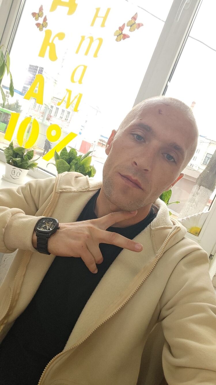  46568300  , 40 ,    