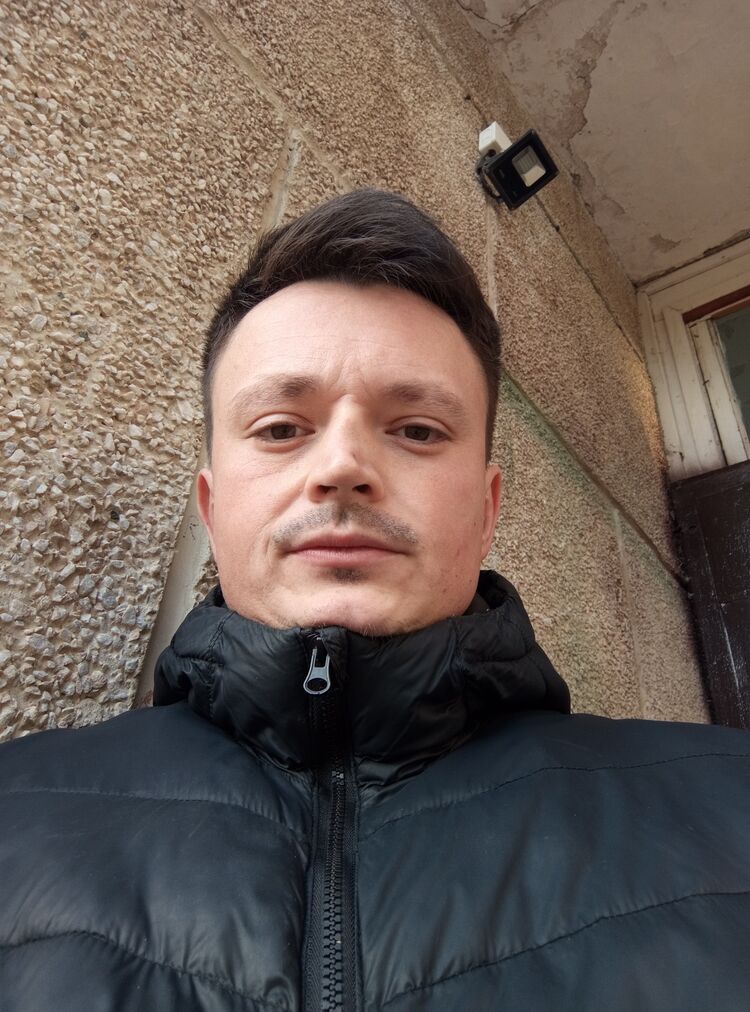  53812050  , 33 ,    