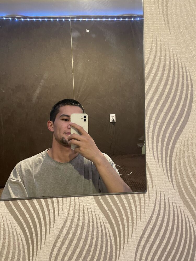  54579220  Siyo, 21 ,    