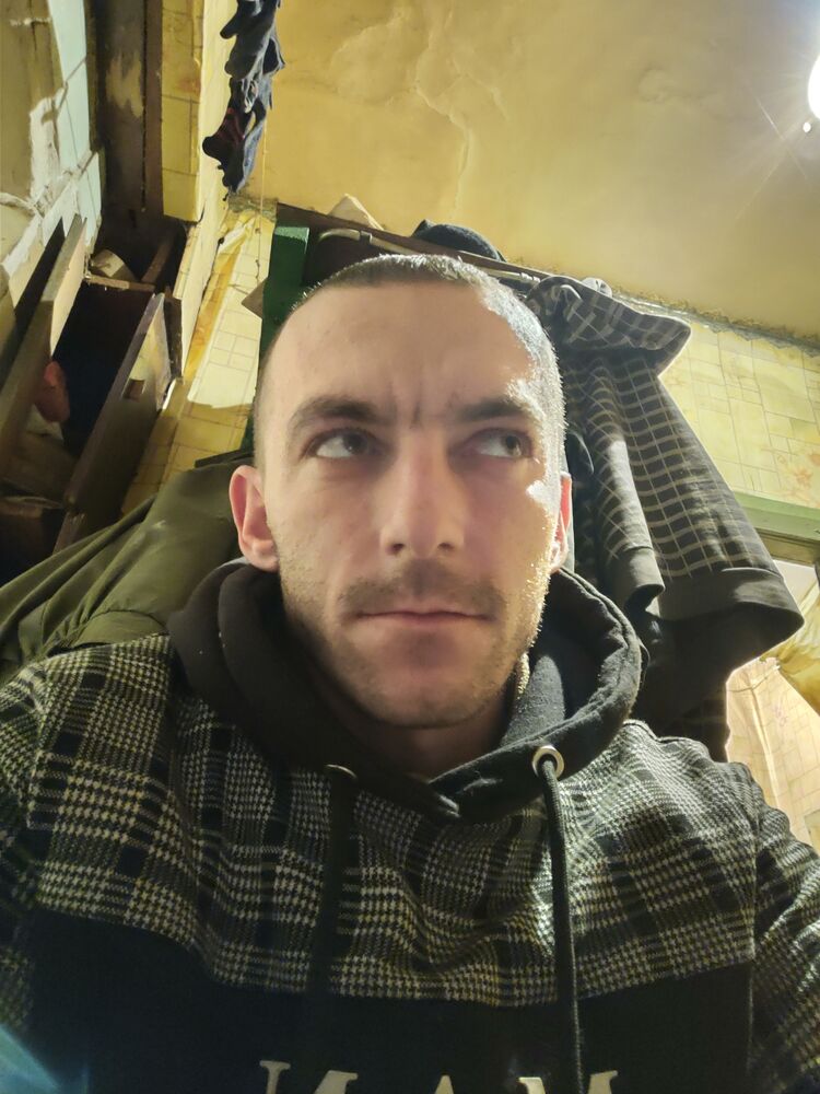  43670740  , 35 ,    