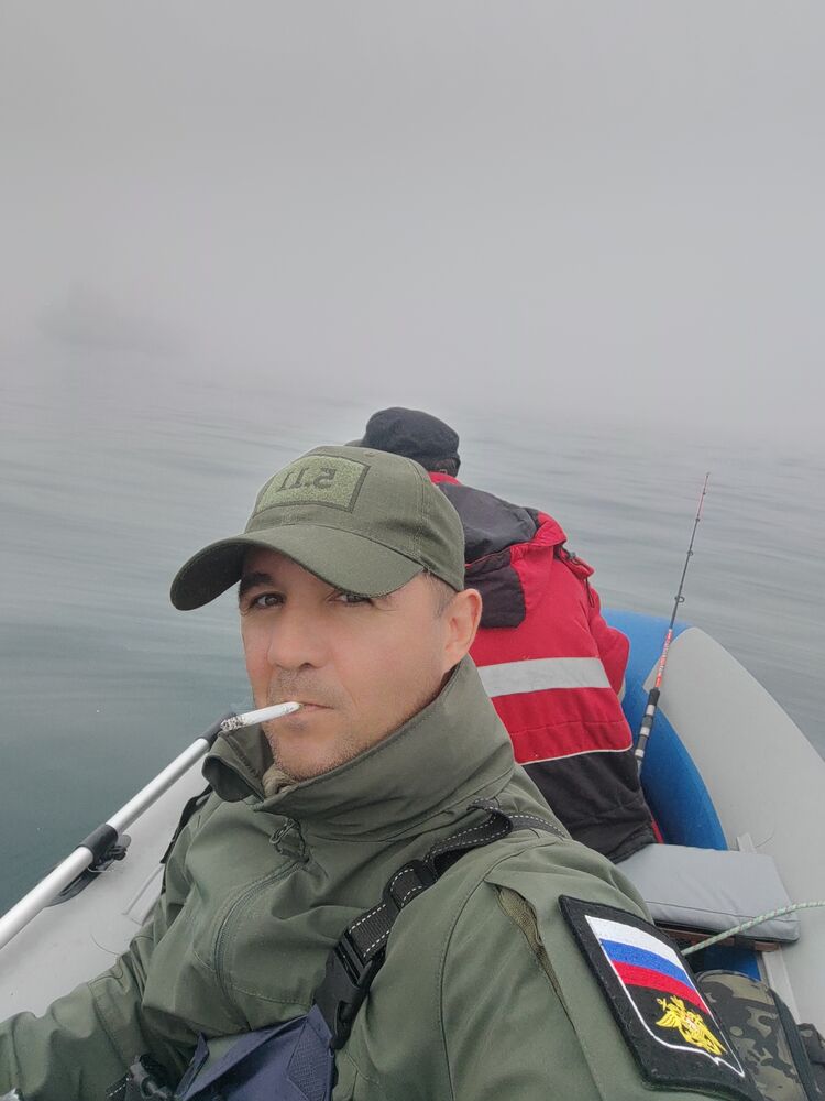  ,   Anton, 40 ,   ,   , c , 