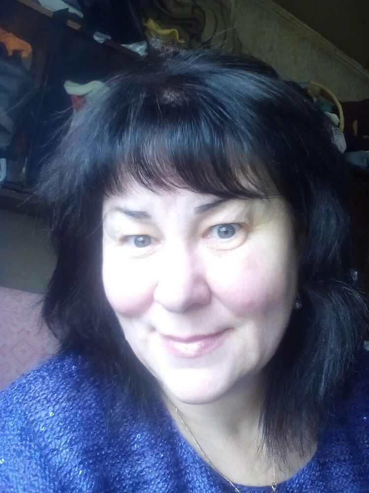  18055360  Lena, 53 ,    