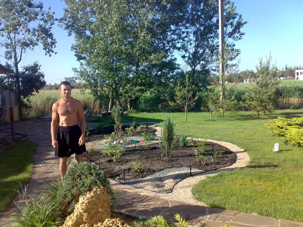  ,   Yurij, 48 ,   