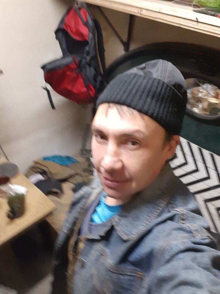  19169420  Roma, 48 ,    