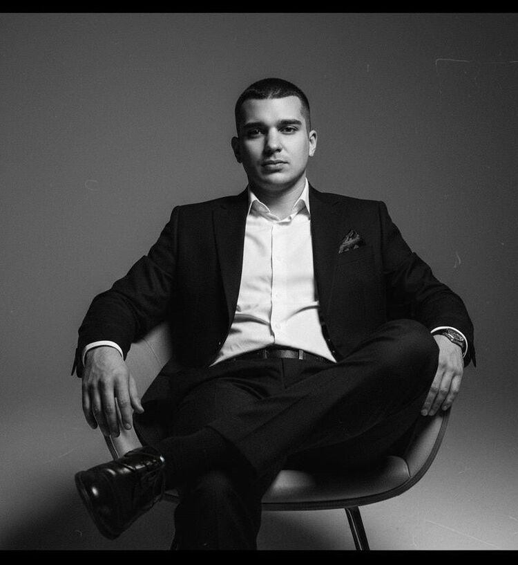 ���� 56084610 ������� ��������, 32 ����, ���� ���������� � ������� ����