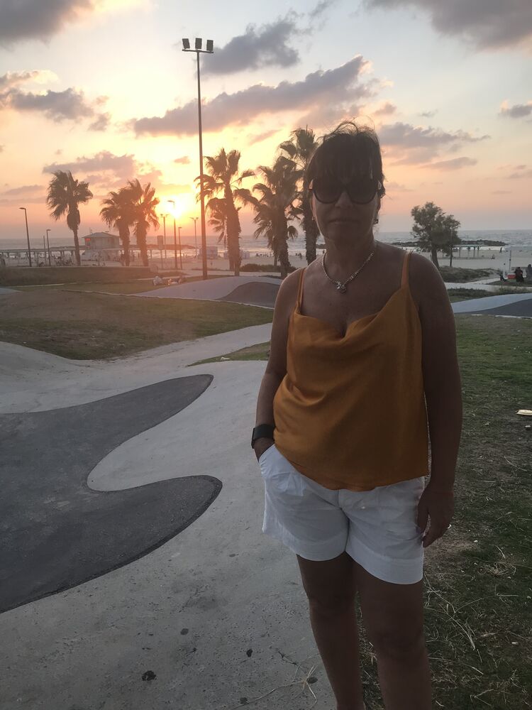  32733320  Larisa, 65 ,    Ashqelon