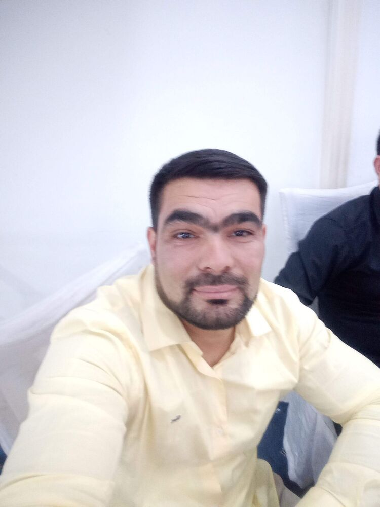  41279310  Ashraf, 37 ,    