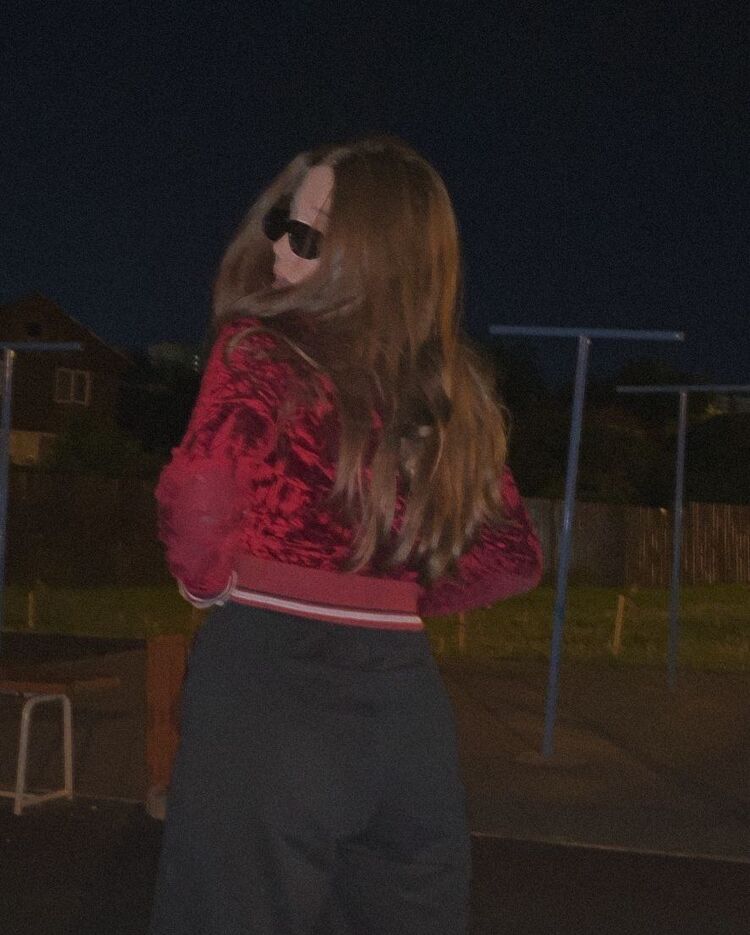  ,   , 24 ,   ,   