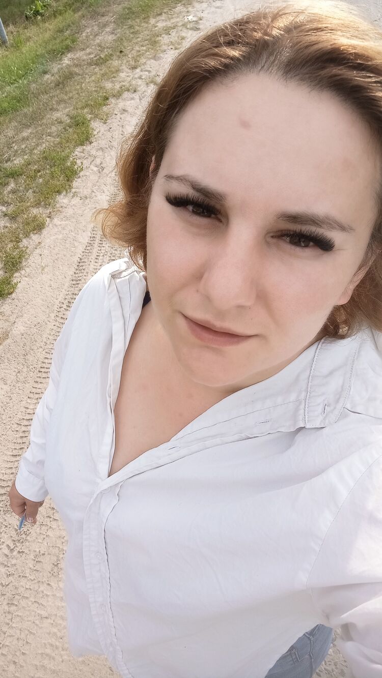  52946930  , 28 ,    