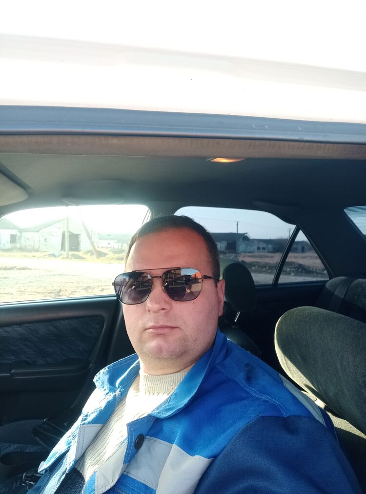  50203910  , 33 ,    