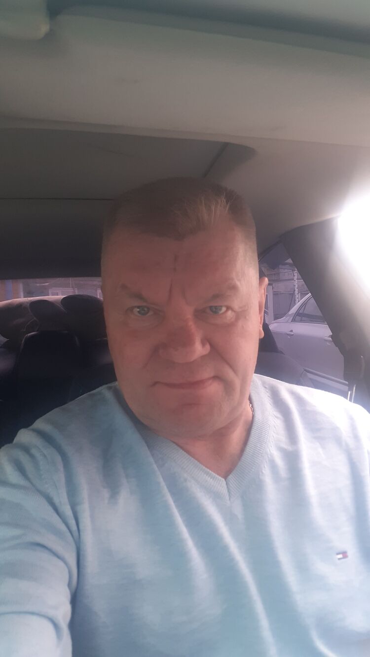  ,   Alexander, 61 ,   c 