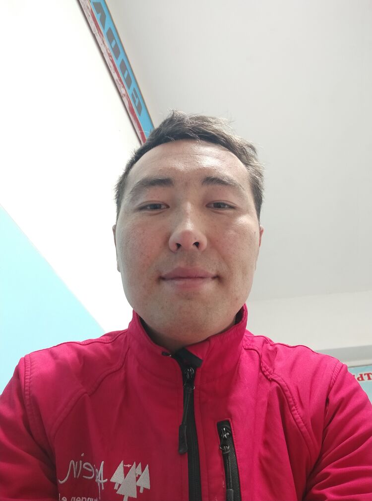  31915250  Nyrik, 32 ,    