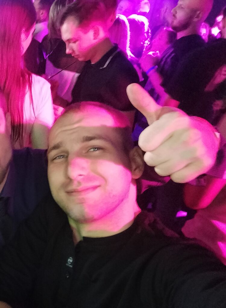   ,   Maks, 28 ,     , c 
