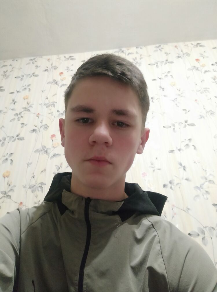  ,   Ruslan, 21 ,   ,   , c 
