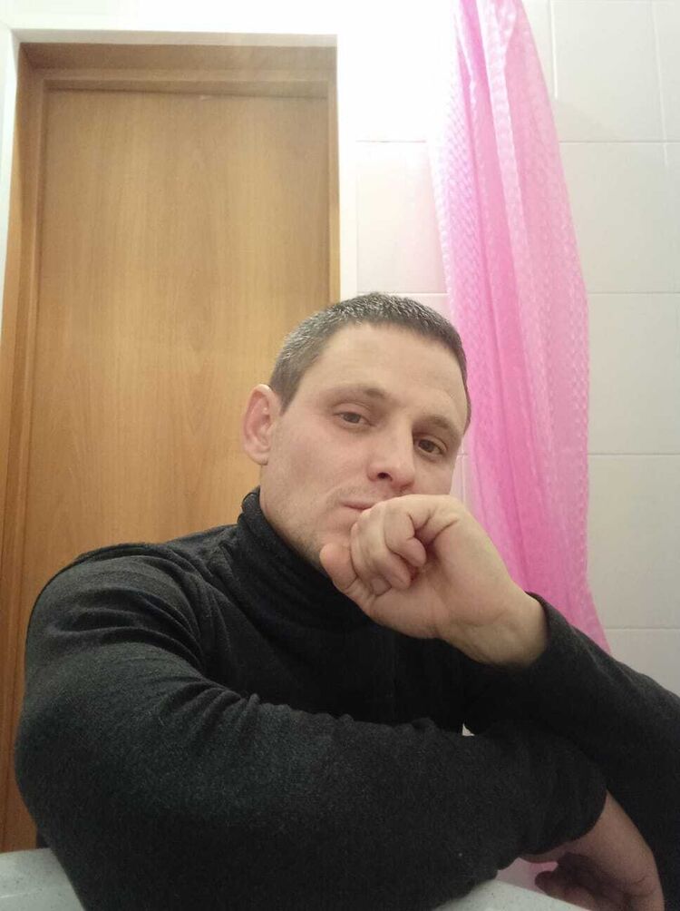  24311850  , 42 ,    