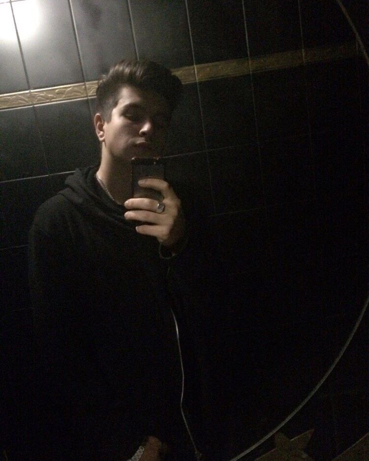  ,   Pavel, 27 ,  