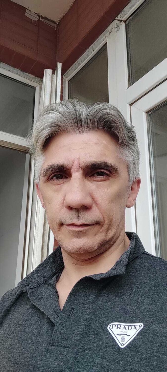  51923530  Vigo, 50 ,    