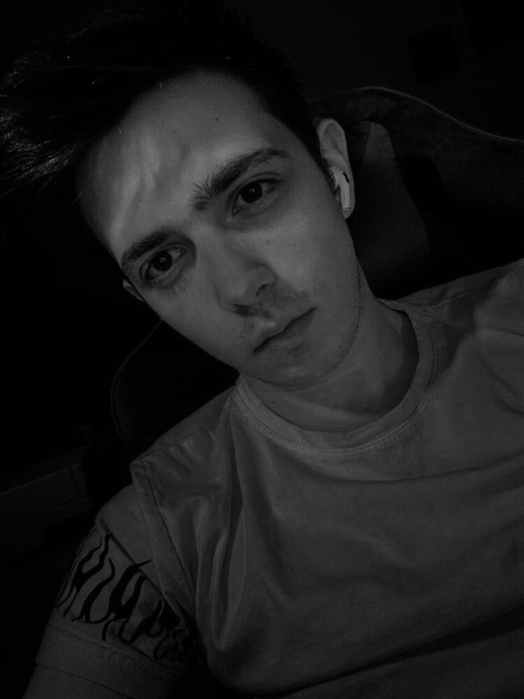 ���� 56043060 ����� Erik, 23 ����, ���� ���������� � ����������